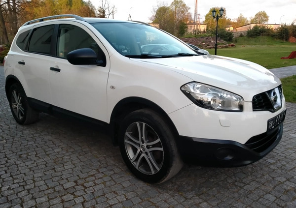 Nissan Qashqai+2 cena 34900 przebieg: 151100, rok produkcji 2013 z Suchedniów małe 121